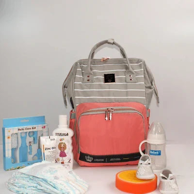 LEQUEEN 6th Generation Diaper Bag
شنطة حفاضات LEQUEEN الجيل السادس
LEQUEEN Gold Baby Bag
Spacious baby bag for travel
شنطة حفاضات واسعة وعملية
حقيبة أطفال مضادة للماء
Best diaper bag for moms & dads
شنطة مميزة للأمهات والآباء
Lightweight baby travel bag
حقيبة عملية للأمهات الجدد
سعر شنطة LEQUEEN الجيل السادس
Diaper bag with multiple compartments
شنطة أطفال شيك وعملية