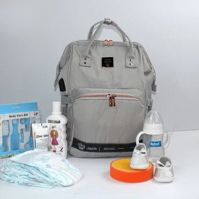 LEQUEEN 6th Generation Diaper Bag
شنطة حفاضات LEQUEEN الجيل السادس
LEQUEEN Gold Gray Baby Bag
Spacious baby bag for travel
شنطة حفاضات واسعة وعملية
حقيبة أطفال مضادة للماء
Best diaper bag for moms & dads
شنطة مميزة للأمهات والآباء
Lightweight baby travel bag
حقيبة عملية للأمهات الجدد
سعر شنطة LEQUEEN الجيل السادس
Diaper bag with multiple compartments
شنطة أطفال شيك وعملية