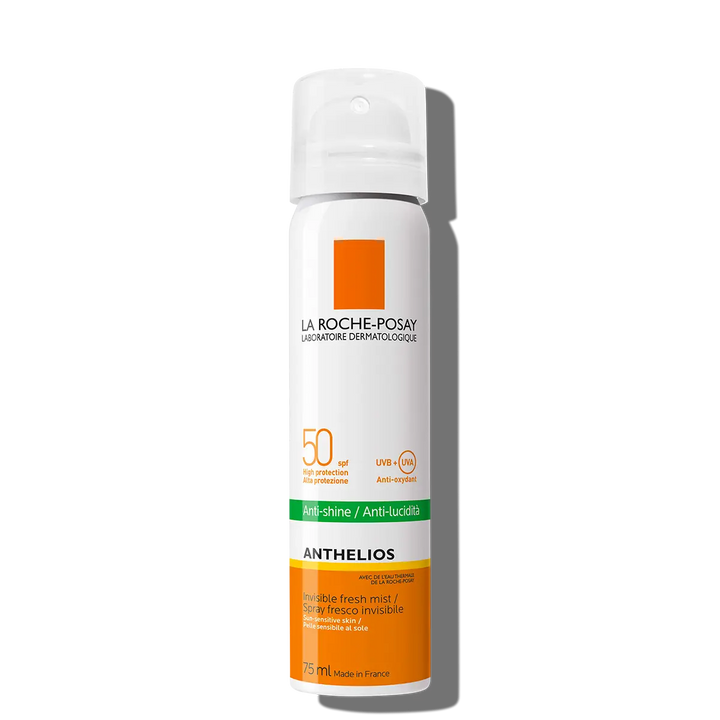 واقي شمس للبشرة الدهنية
حماية من الشمس SPF 50
حماية البشرة من اللمعان
Anti-shine sunscreen
SPF 50 facial sunscreen
Matte finish sunscreen
